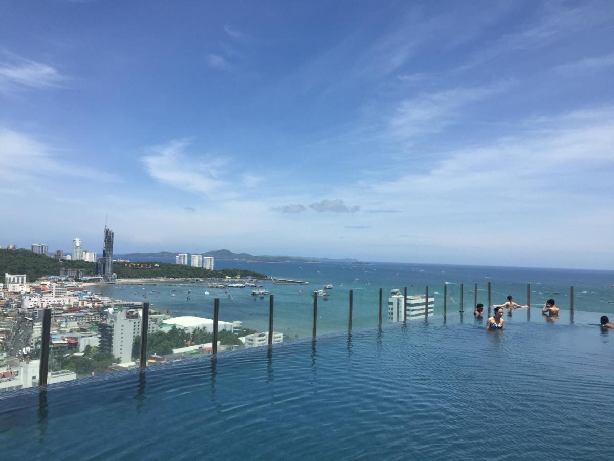 The Base Central Pattaya By Wcc Exterior foto